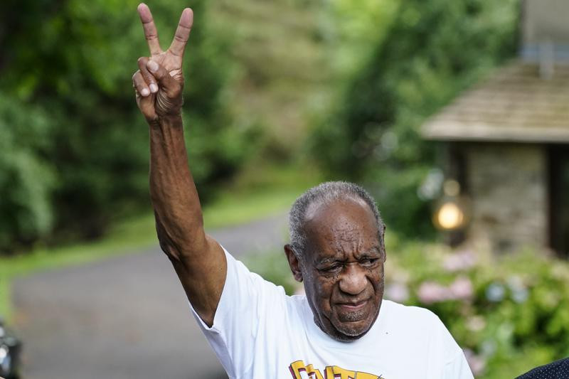 Bill Cosby released from prison after court overturns his ...