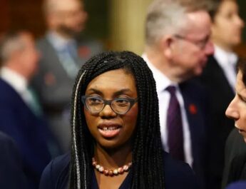 Kemi Badenoch Proposes Law Requiring Immigrants to Wait 10 Years for Benefits and British Citizenship