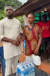 Moment man who returned from abroad gifts friend ₦500,000 for supporting him with ₦10,000 and clothes before his Dubai trip