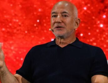 Jeff Bezos in Talks to Buy Stake in Premier League Giants Liverpool