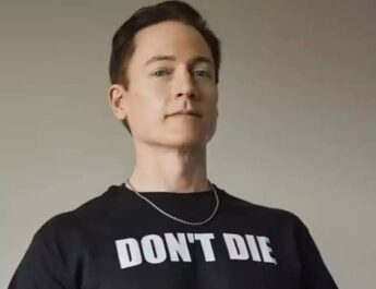 Billionaire Biohacker Sparks Buzz After Calling Oral Sex ‘Late-Night Snacking’