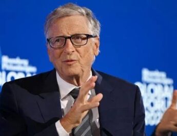 Bill Gates Warns of Potential AI-Driven Cyberattacks in the Year Ahead